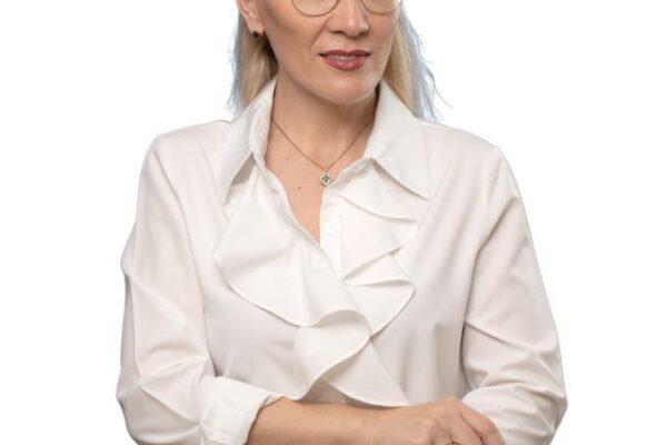 Electoratul Sectorului 1 Divizat de Lupta Electorală între Ramona Ioana Bruynseels, Candidat la Primăria Sectorului 1, și PSD