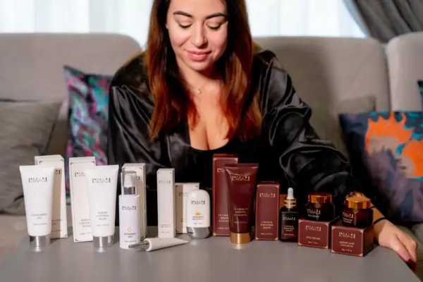 Cosmetice românești cu formulă farmaceutică: siguranță și rezultate