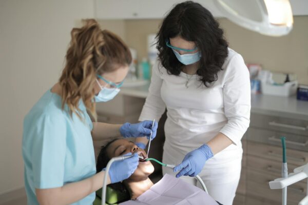 Inteligența artificială în diagnosticul dentar