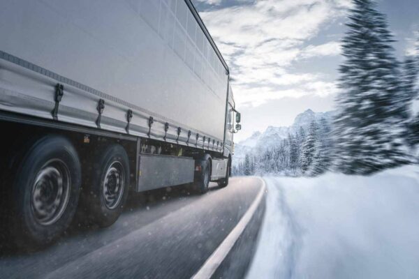 Monitorizare flotă auto: Ce rapoarte contează cu adevărat